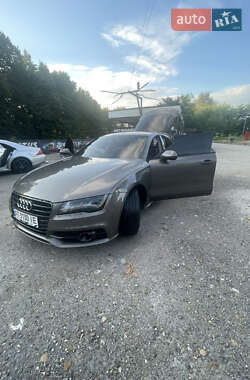 Лифтбек Audi A7 Sportback 2012 в 