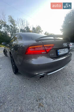 Лифтбек Audi A7 Sportback 2012 в 
