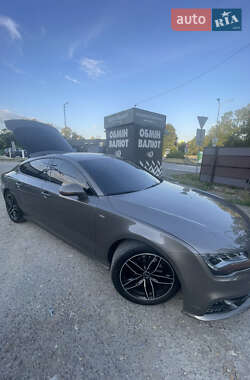 Лифтбек Audi A7 Sportback 2012 в 