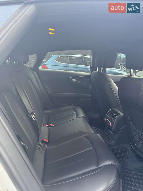 Лифтбек Audi A7 Sportback 2015 в Киеве