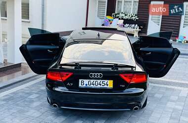 Лифтбек Audi A7 Sportback 2013 в 