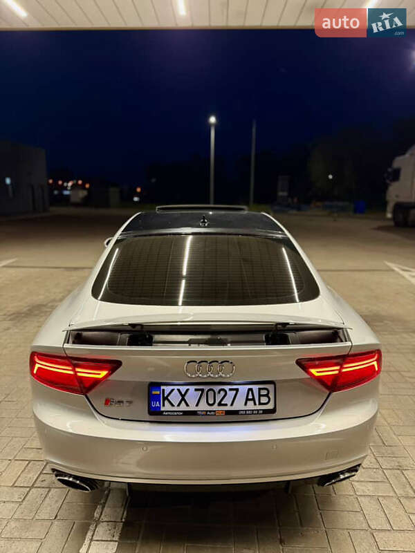 Лифтбек Audi A7 Sportback 2014 в Днепре