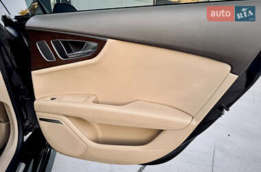 Ліфтбек Audi A7 Sportback 2011 в 