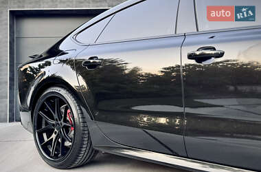 Ліфтбек Audi A7 Sportback 2011 в 