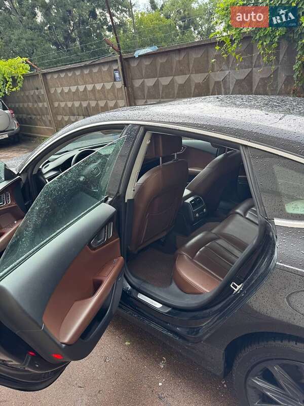 Лифтбек Audi A7 Sportback 2013 в Киеве