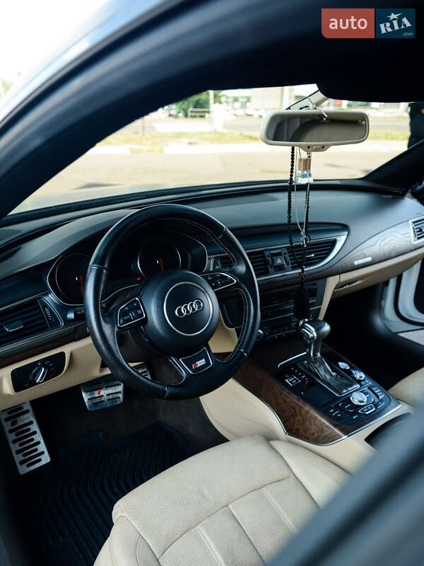 Лифтбек Audi A7 Sportback 2012 в Кривом Роге