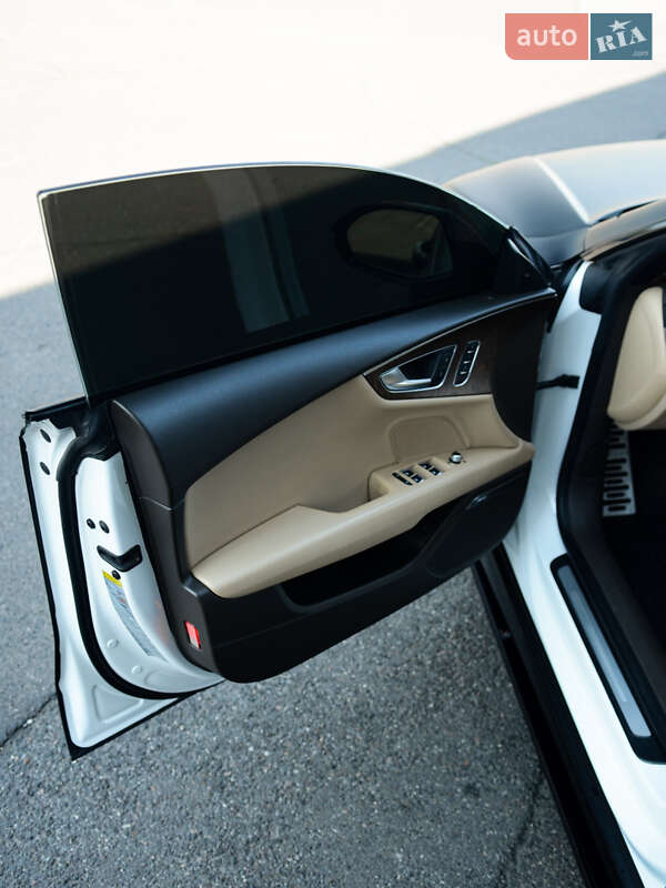 Лифтбек Audi A7 Sportback 2012 в Кривом Роге