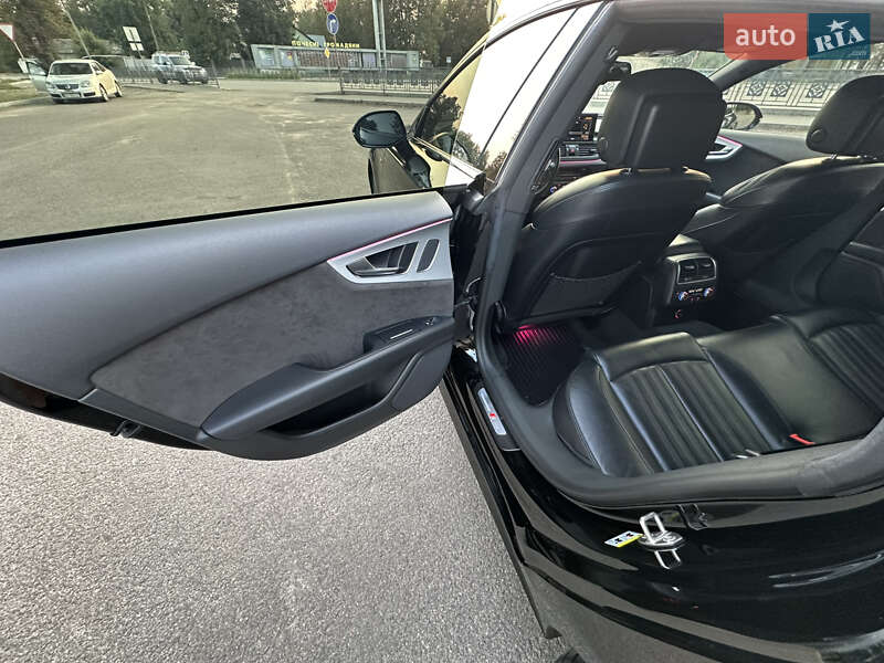 Лифтбек Audi A7 Sportback 2016 в Первомайске