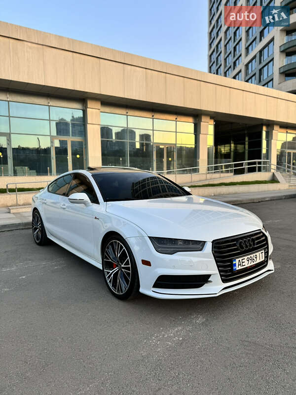 Лифтбек Audi A7 Sportback 2017 в Днепре