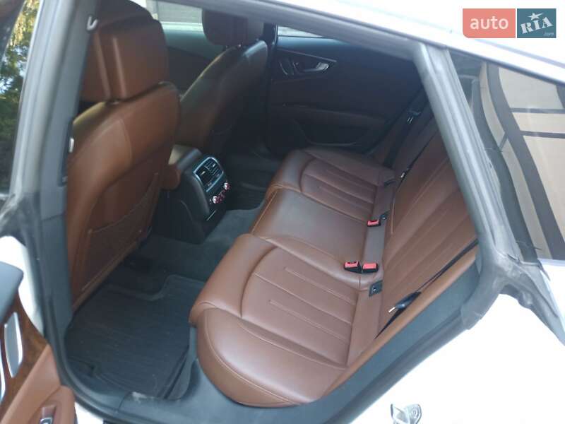 Лифтбек Audi A7 Sportback 2015 в Хмельницком