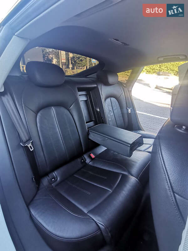 Ліфтбек Audi A7 Sportback 2015 в Києві фото 10 Ліфтбек Audi A7 Sportback 2015 в Києві
