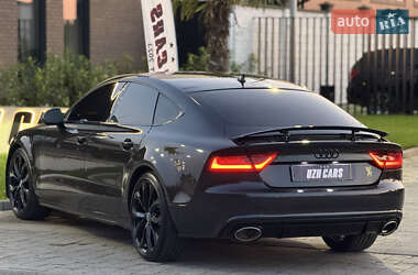 Лифтбек Audi A7 Sportback 2011 в 
