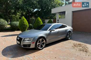 Лифтбек Audi A7 Sportback 2011 в 