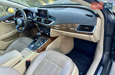 Лифтбек Audi A7 Sportback 2012 в 
