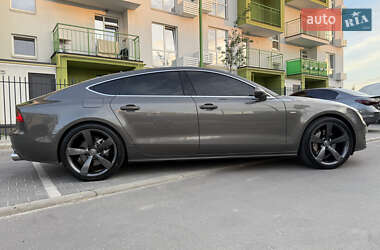 Лифтбек Audi A7 Sportback 2011 в 