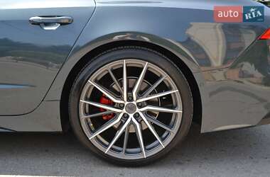 Лифтбек Audi A7 Sportback 2018 в 