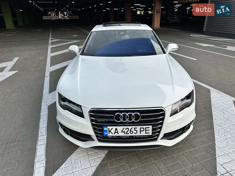 Лифтбек Audi A7 Sportback 2014 в Киеве