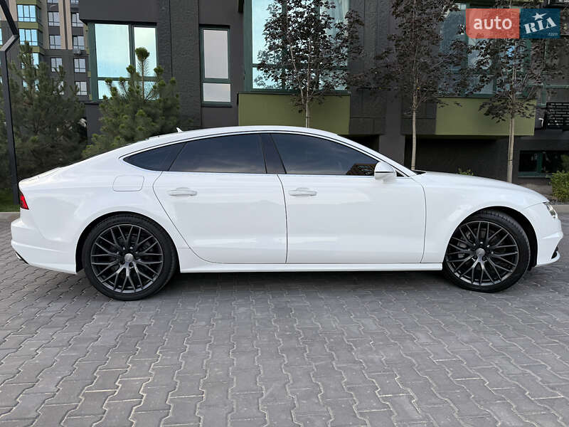 Лифтбек Audi A7 Sportback 2015 в Киеве