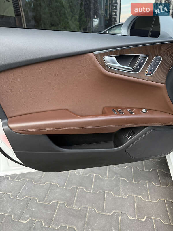 Лифтбек Audi A7 Sportback 2015 в Киеве
