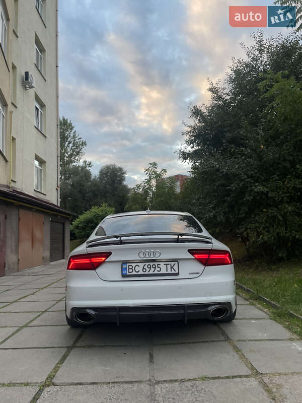 Лифтбек Audi A7 Sportback 2015 в Львове