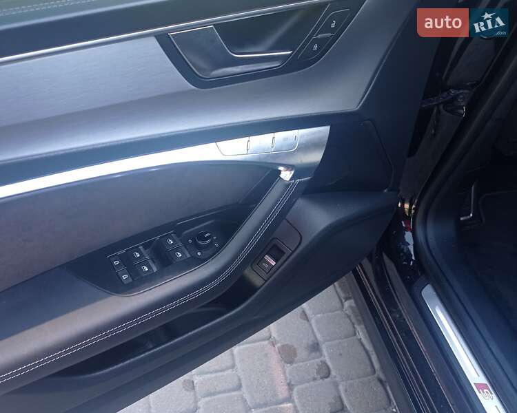 Лифтбек Audi A7 Sportback 2018 в Киеве