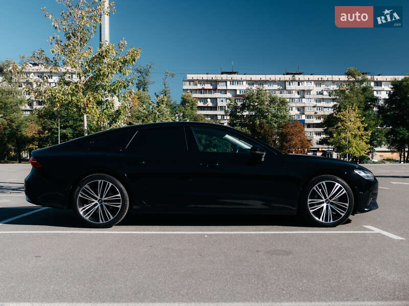 Лифтбек Audi A7 Sportback 2018 в Киеве