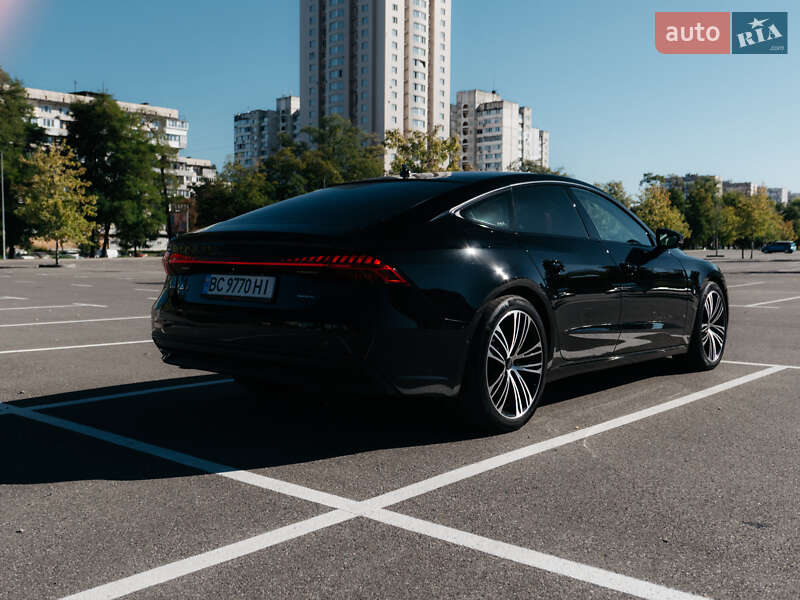 Лифтбек Audi A7 Sportback 2018 в Киеве