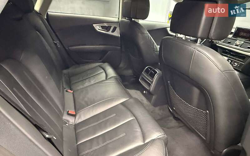 Ліфтбек Audi A7 Sportback 2011 в Чернівцях фото 18 Ліфтбек Audi A7 Sportback 2011 в Чернівцях