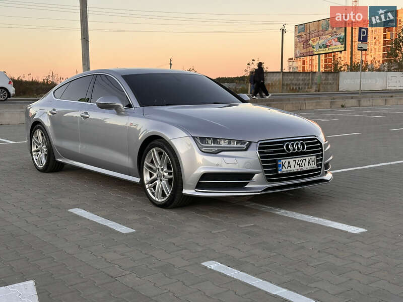 Лифтбек Audi A7 Sportback 2015 в Киеве