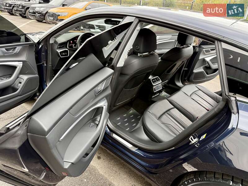 Лифтбек Audi A7 Sportback 2022 в Киеве