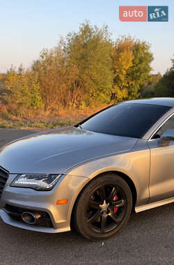 Лифтбек Audi A7 Sportback 2012 в 