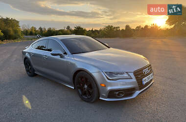 Лифтбек Audi A7 Sportback 2012 в 