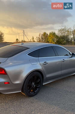Лифтбек Audi A7 Sportback 2012 в 