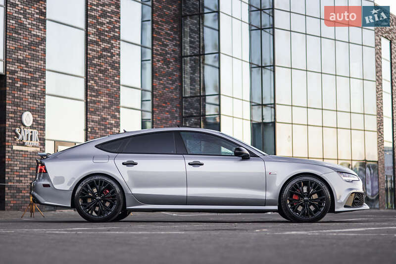 Лифтбек Audi A7 Sportback 2017 в Черновцах