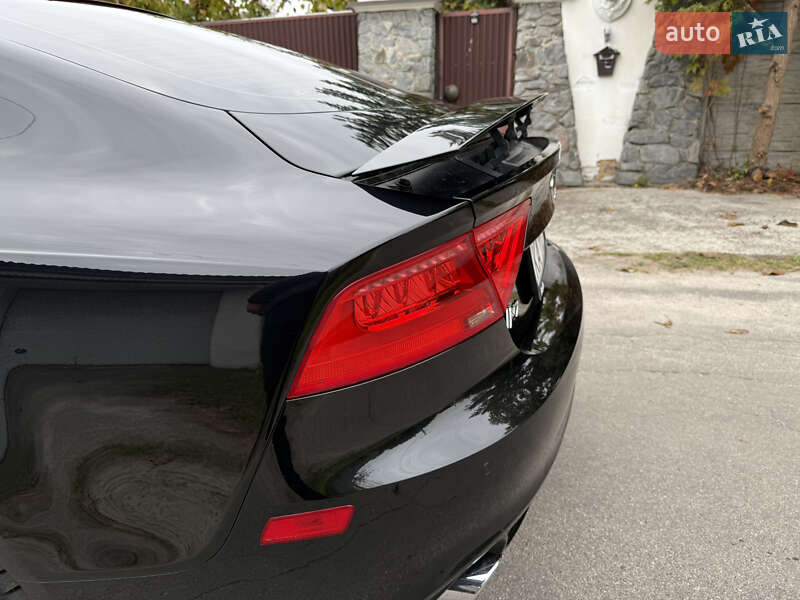 Лифтбек Audi A7 Sportback 2014 в Киеве