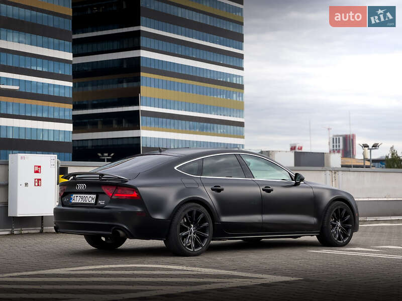 Лифтбек Audi A7 Sportback 2012 в 