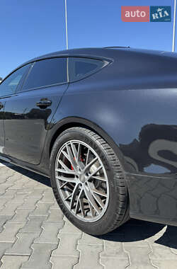 Лифтбек Audi A7 Sportback 2011 в 