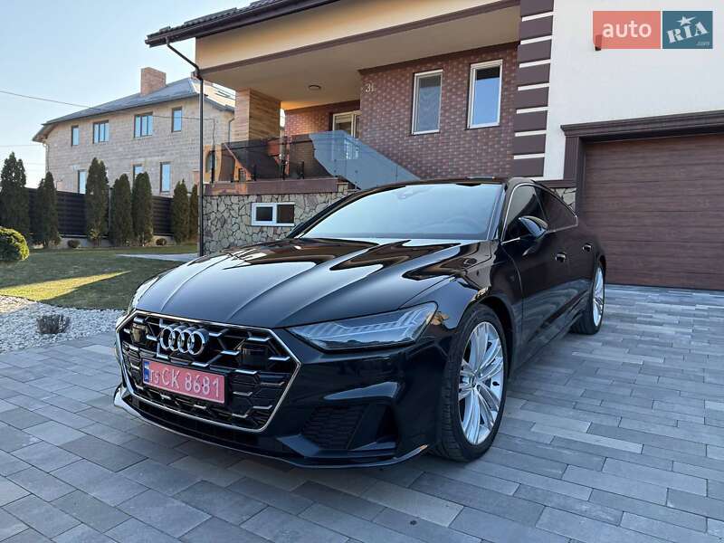 Лифтбек Audi A7 Sportback 2018 в 