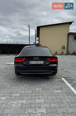 Лифтбек Audi A7 Sportback 2013 в 