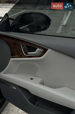 Лифтбек Audi A7 Sportback 2013 в 