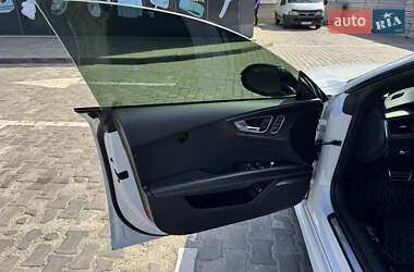Лифтбек Audi A7 Sportback 2017 в 