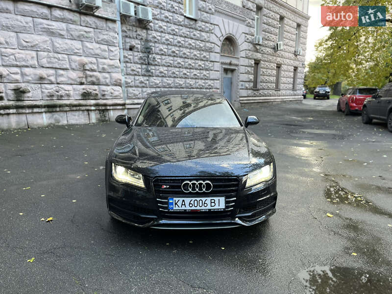 Лифтбек Audi A7 Sportback 2013 в 