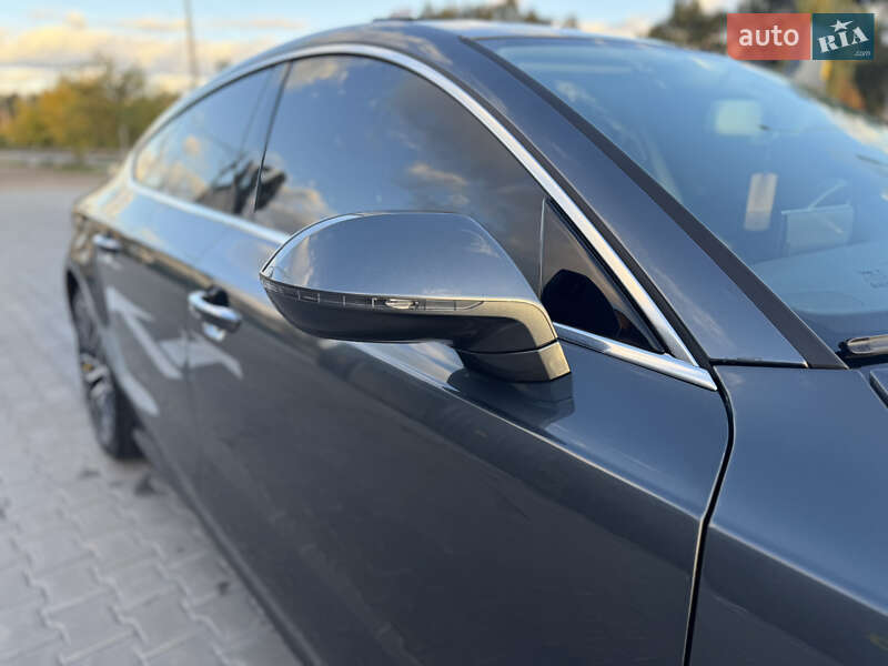 Лифтбек Audi A7 Sportback 2014 в Виннице