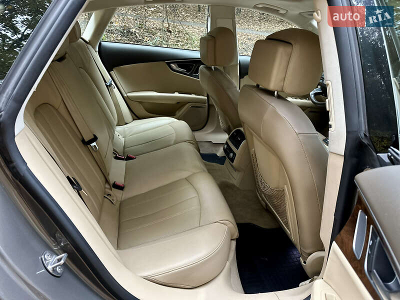 Ліфтбек Audi A7 Sportback 2012 в Києві фото 22 Ліфтбек Audi A7 Sportback 2012 в Києві