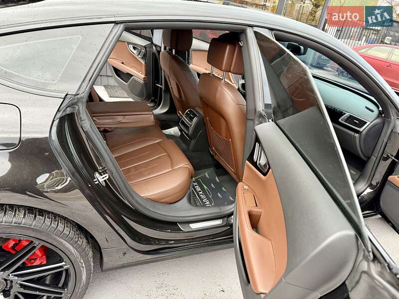 Ліфтбек Audi A7 Sportback 2014 в Києві фото 40 Ліфтбек Audi A7 Sportback 2014 в Києві