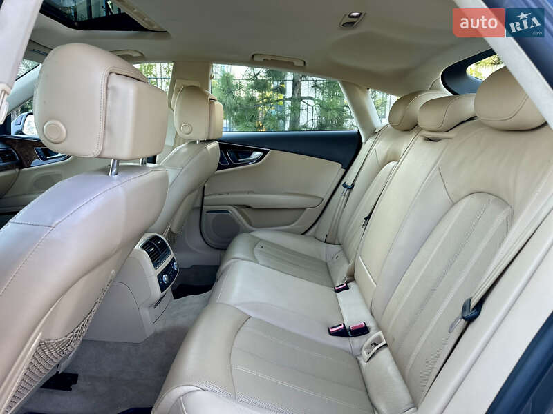 Лифтбек Audi A7 Sportback 2012 в Киеве фото 27 Лифтбек Audi A7 Sportback 2012 в Киеве