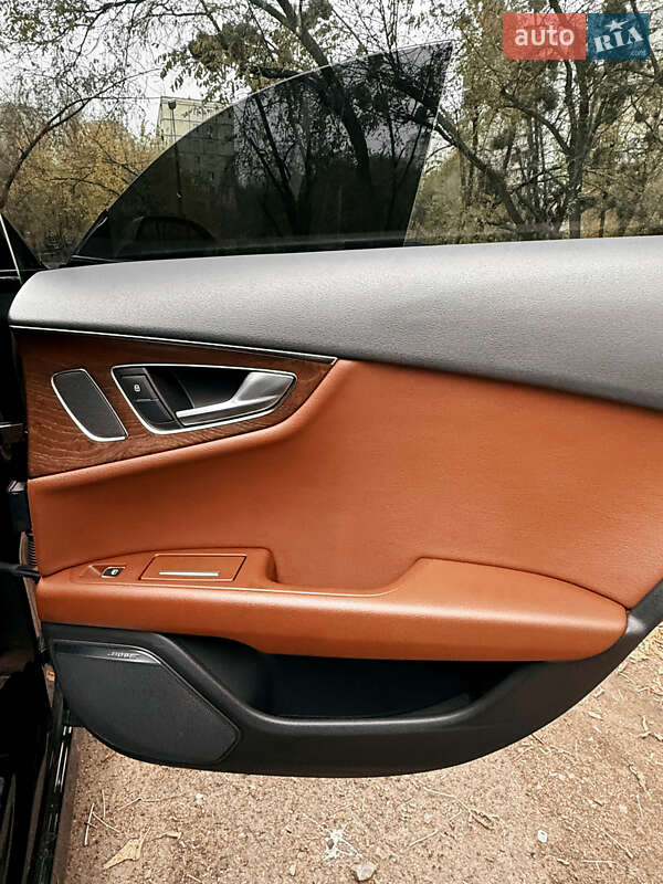 Лифтбек Audi A7 Sportback 2015 в Киеве