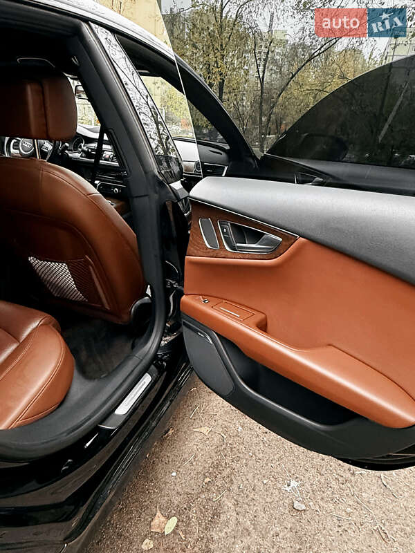 Лифтбек Audi A7 Sportback 2015 в Киеве