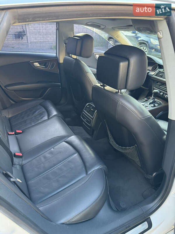 Лифтбек Audi A7 Sportback 2014 в Владимире фото 70 Лифтбек Audi A7 Sportback 2014 в Владимире