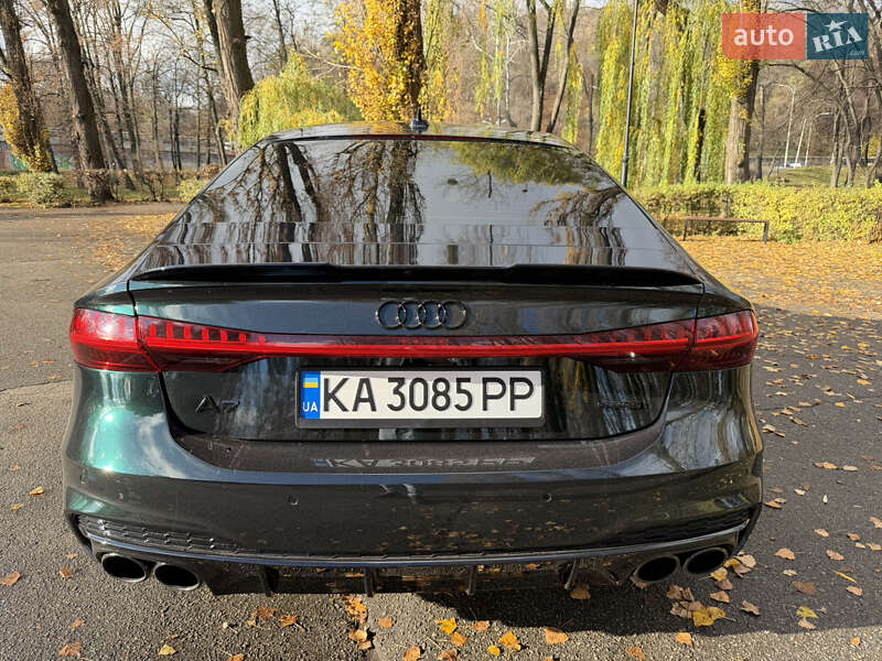 Лифтбек Audi A7 Sportback 2018 в Киеве